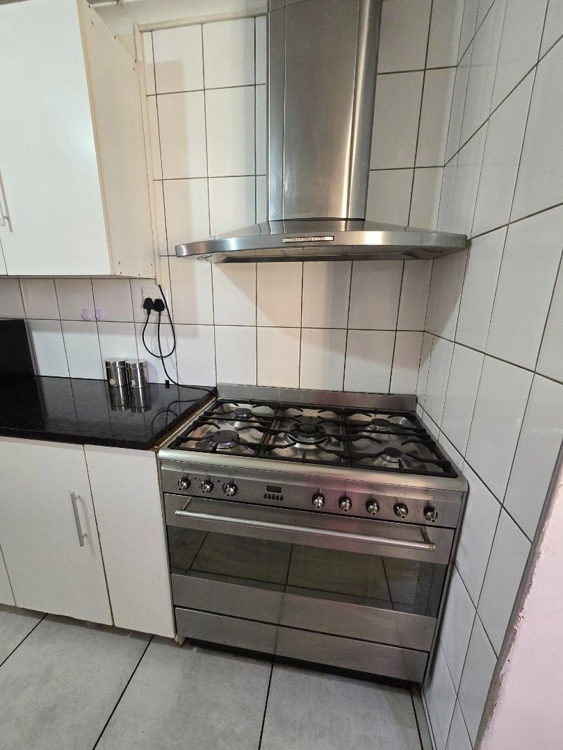 3 Bedroom Property for Sale in Westridge Western Cape